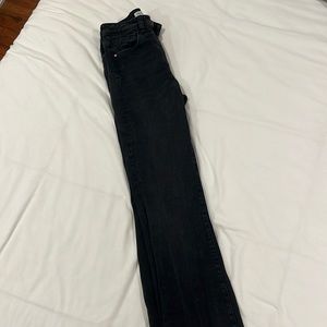 Women’s size 4 Zara straight leg jeans